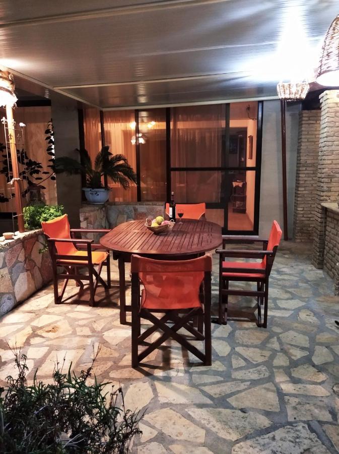 Mila La Villa Kastron  Bagian luar foto
