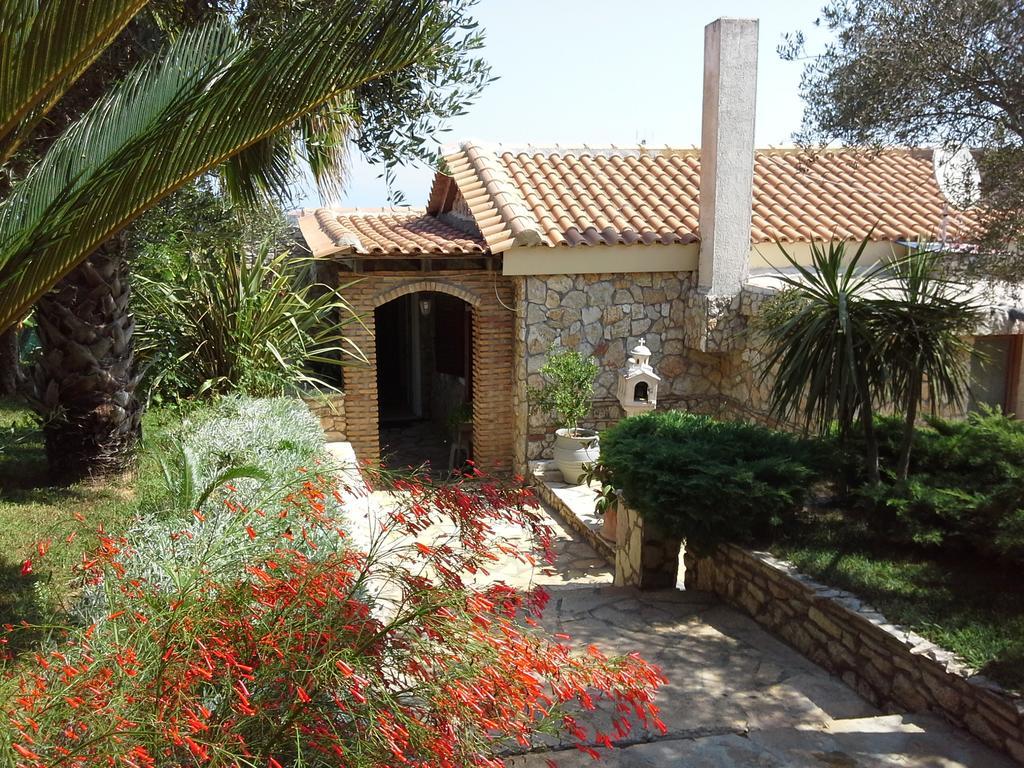 Mila La Villa Kastron  Bagian luar foto