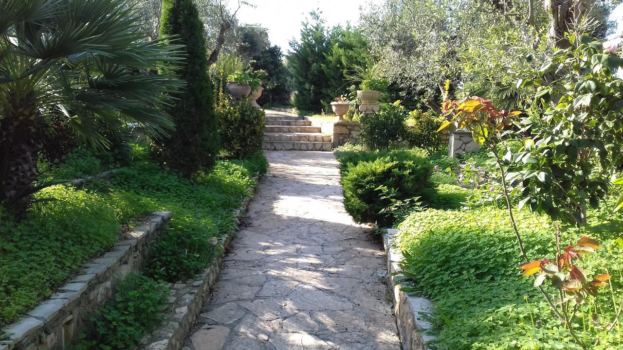Mila La Villa Kastron  Bagian luar foto